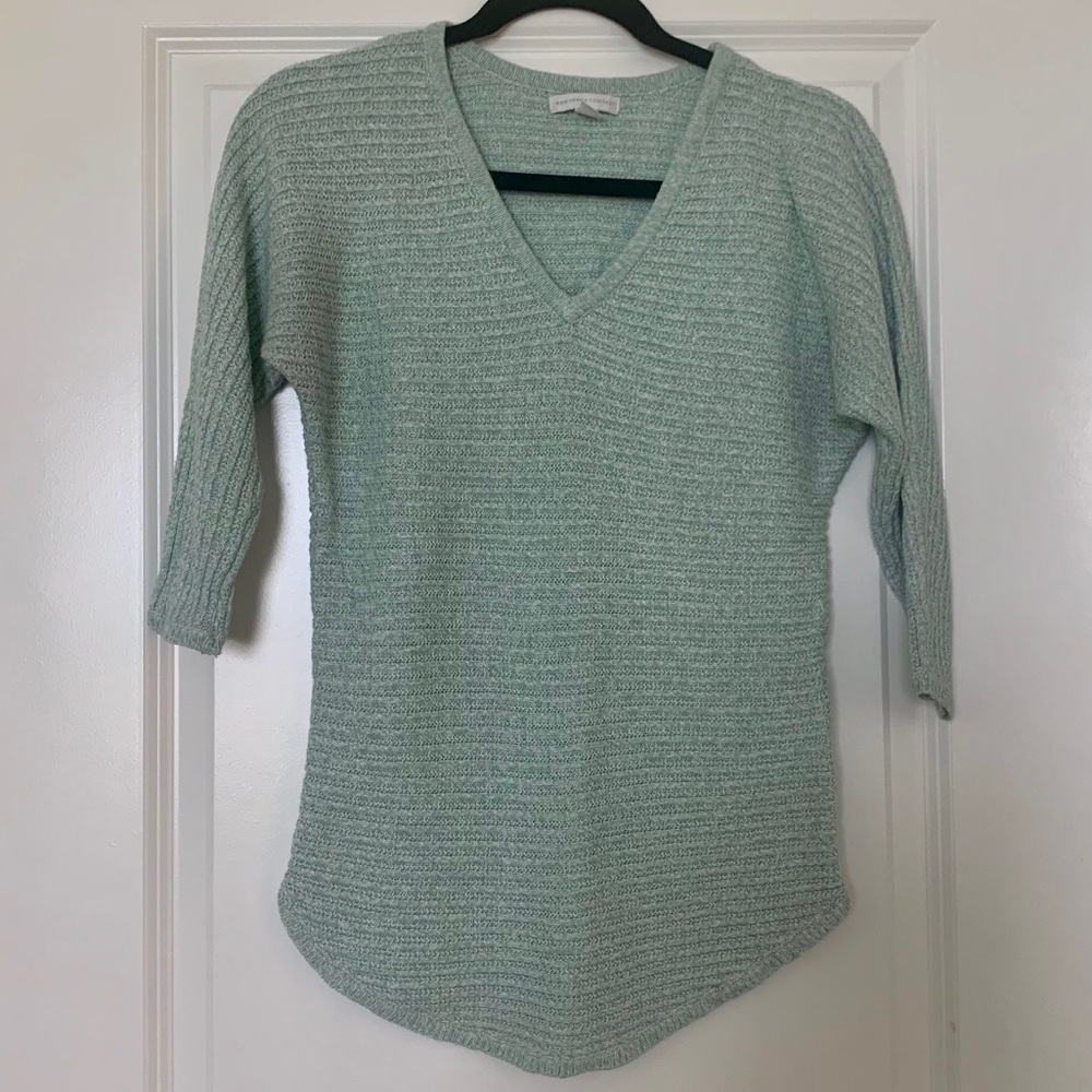 New York and company sweater - Picture 1 of 2